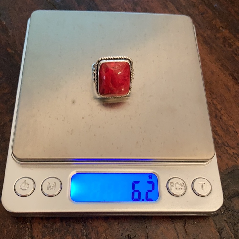 Coral (Long Fingers) - Picture 8 of 11